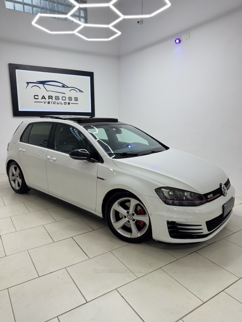 GOLF 2.0 GTI HIGHLINE 16V GASOLINA 4P AUTOMÁTICO - 2014 - CAXIAS DO SUL