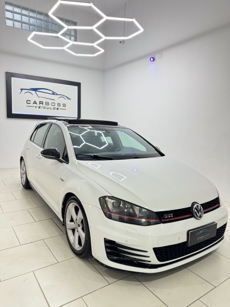 GOLF 2.0 GTI HIGHLINE 16V GASOLINA 4P AUTOMÁTICO - 2014 - CAXIAS DO SUL