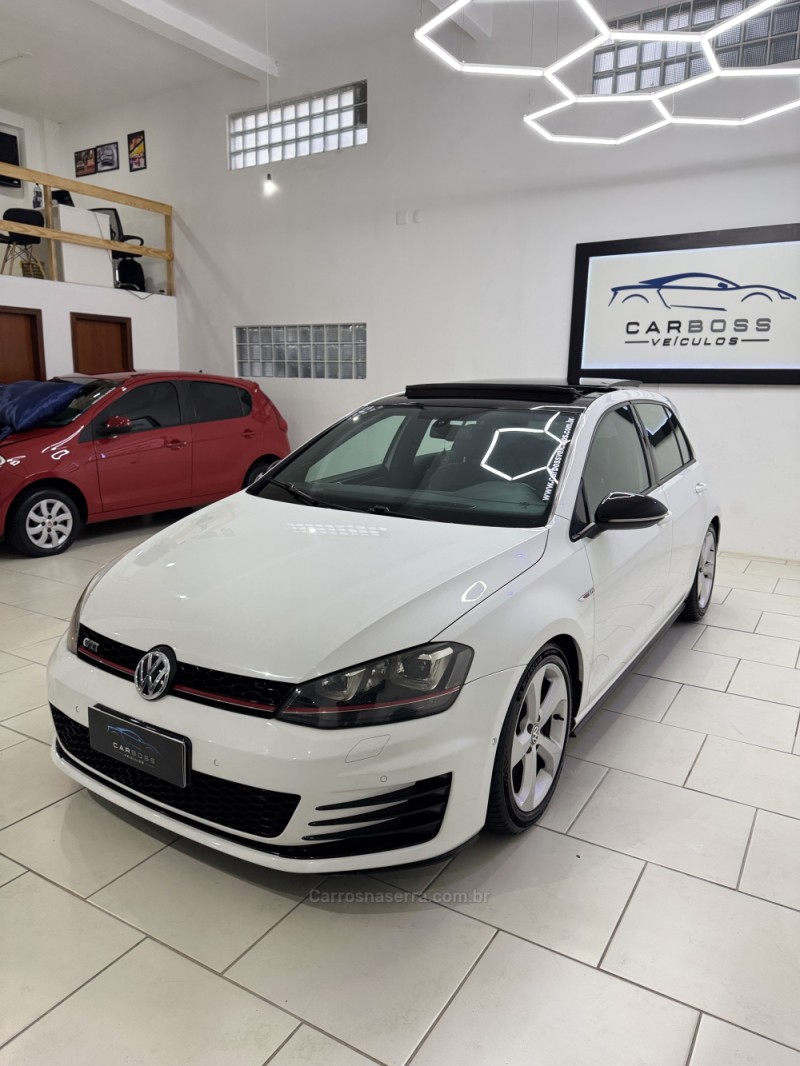 GOLF 2.0 GTI HIGHLINE 16V GASOLINA 4P AUTOMÁTICO - 2014 - CAXIAS DO SUL