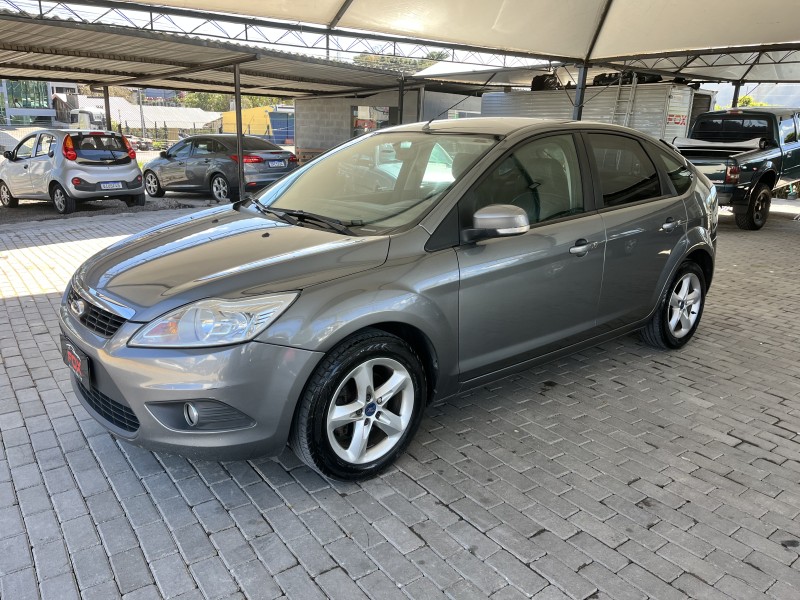 focus 1.6 glx 16v flex 4p manual 2012 caxias do sul