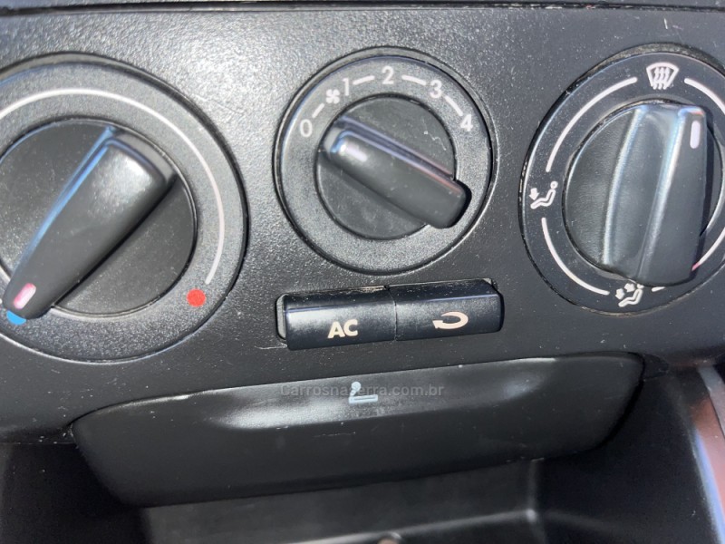 GOL 1.6 MI POWER 8V FLEX 4P MANUAL G.III - 2005 - CAXIAS DO SUL