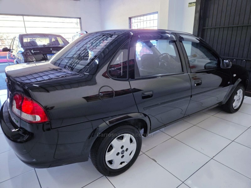 CLASSIC 1.0 MPFI LS 8V GASOLINA 4P MANUAL - 2012 - CAMPO BOM