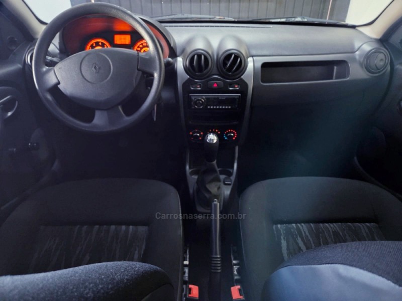 SANDERO 1.0 AUTHENTIQUE 16V FLEX 4P MANUAL - 2012 - CAMPO BOM