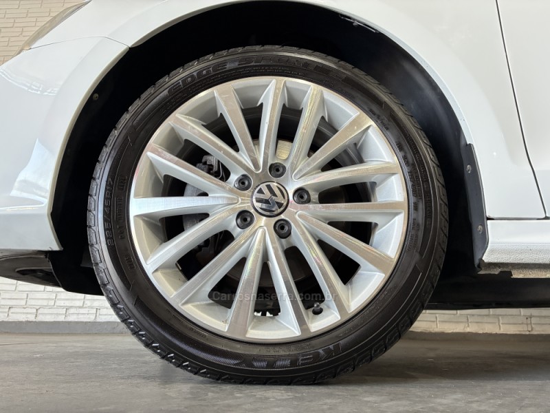 JETTA 1.4 16V TSI COMFORTLINE GASOLINA 4P TIPTRONIC - 2016 - VENâNCIO AIRES