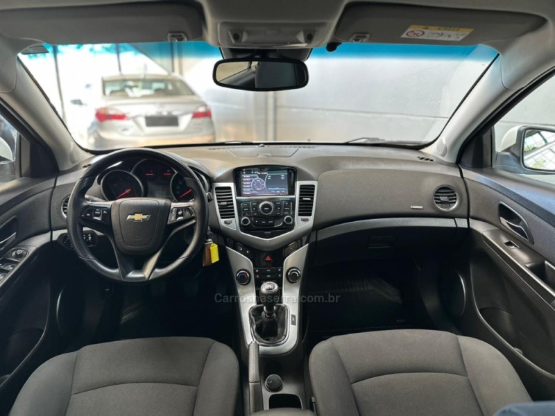 CRUZE 1.8 LT 16V FLEX 4P MANUAL - 2015 - VACARIA