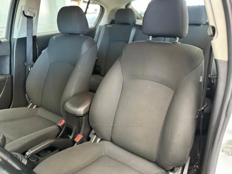 CRUZE 1.8 LT 16V FLEX 4P MANUAL - 2015 - VACARIA