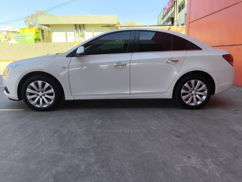 CRUZE 1.8 LTZ 16V FLEX 4P AUTOMÁTICO - 2012 - FARROUPILHA