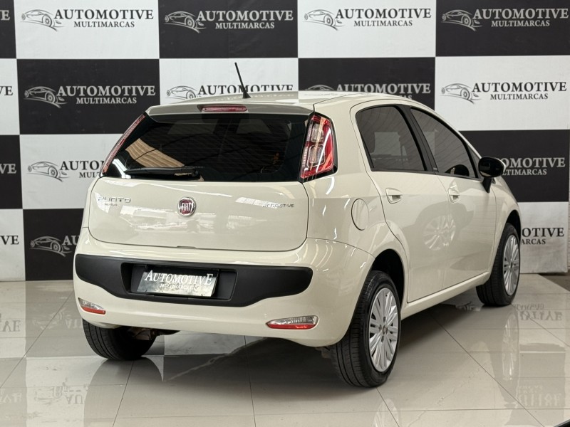 PUNTO 1.4 ATTRACTIVE 8V FLEX 4P MANUAL - 2014 - CAXIAS DO SUL