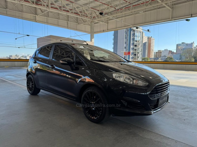 fiesta 1.6 sel hatch 16v flex 4p manual 2017 caxias do sul
