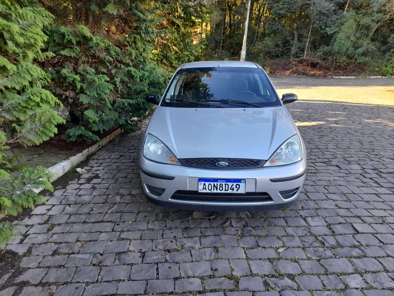 FOCUS 1.6 GLX SEDAN 8V FLEX 4P MANUAL - 2007 - FARROUPILHA