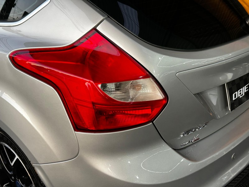 FOCUS 2.0 TITANIUM HATCH 16V FLEX 4P AUTOMÁTICO - 2015 - CAXIAS DO SUL