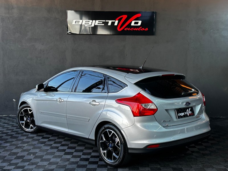 FOCUS 2.0 TITANIUM HATCH 16V FLEX 4P AUTOMÁTICO - 2015 - CAXIAS DO SUL