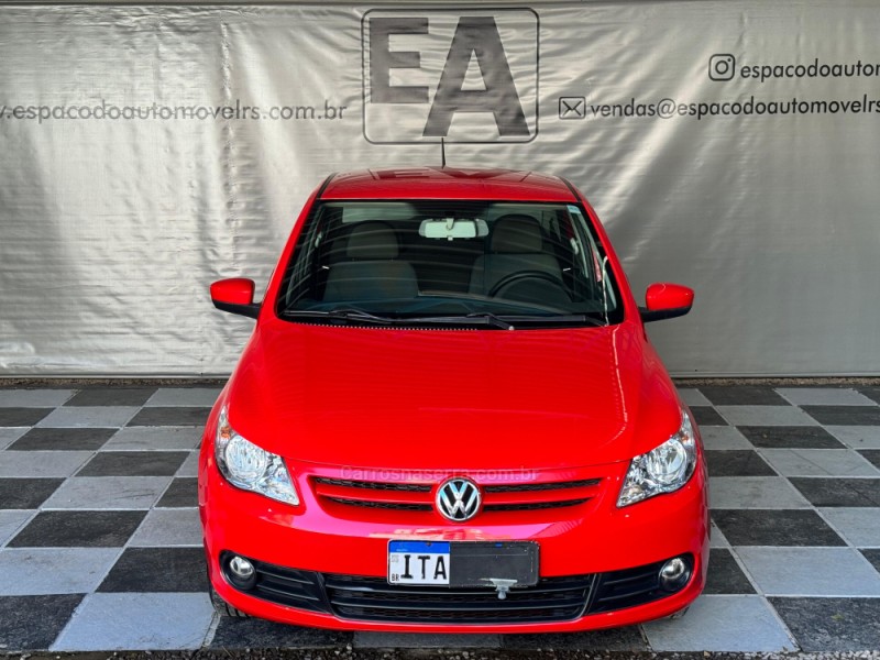 VOYAGE 1.6 MI TREND 8V FLEX 4P MANUAL - 2013 - NOVA PRATA