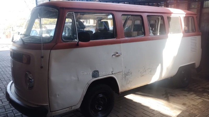 KOMBI 