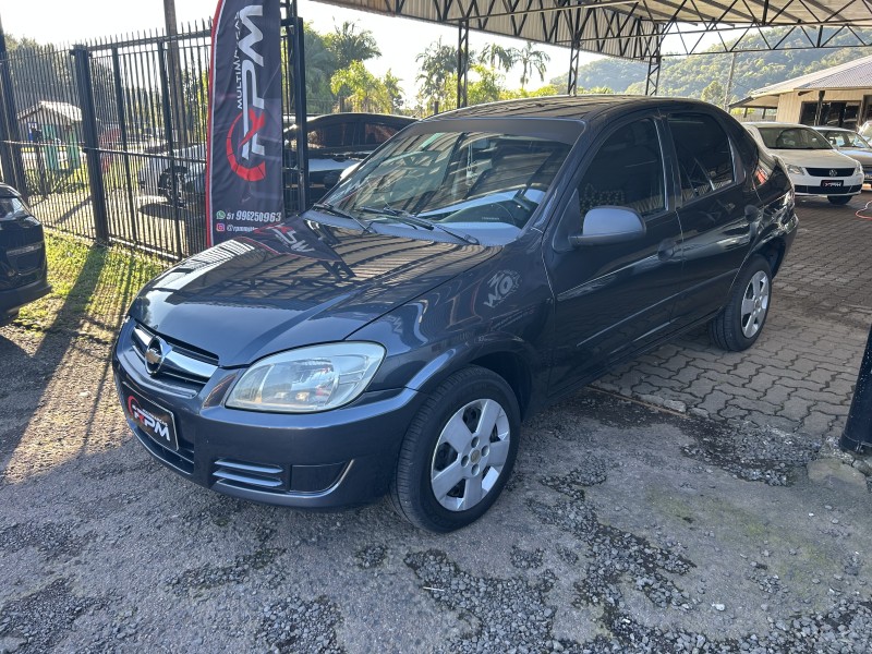PRISMA 1.4 MPFI MAXX 8V FLEX 4P MANUAL