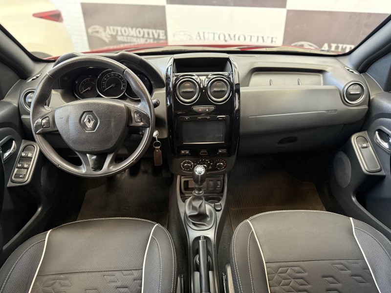 DUSTER OROCH 2.0 16V FLEX DYNAMIQUE 4P MANUAL - 2016 - CAXIAS DO SUL