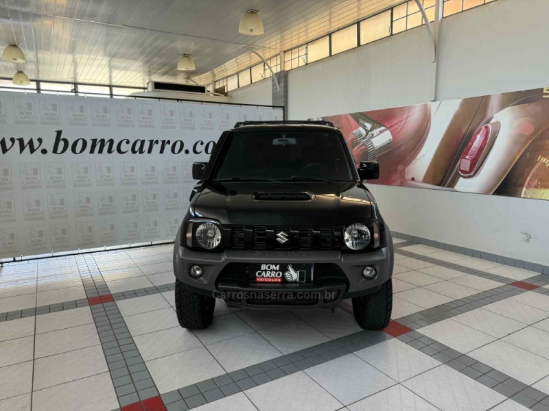 JIMNY 1.3 4SPORT 4X4 16V GASOLINA 2P MANUAL - 2017 - PORTO ALEGRE