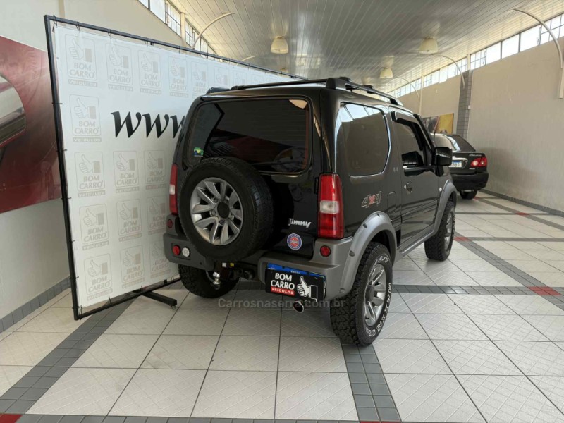 JIMNY 1.3 4SPORT 4X4 16V GASOLINA 2P MANUAL - 2017 - PORTO ALEGRE