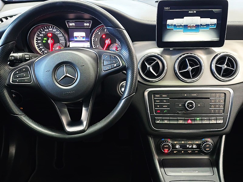 GLA 250 2.0 SPORT 16V TURBO 4X4 4P AUTOMÁTICA - 2017 - CAXIAS DO SUL