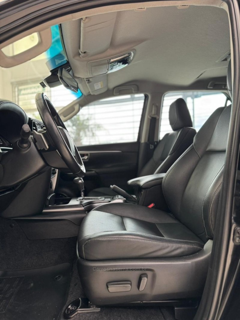 HILUX SW4 2.8 SRX 4X4 7 LUGARES 16V TURBO INTERCOOLER DIESEL 4P AUTOMÁTICO - 2021 - BENTO GONçALVES