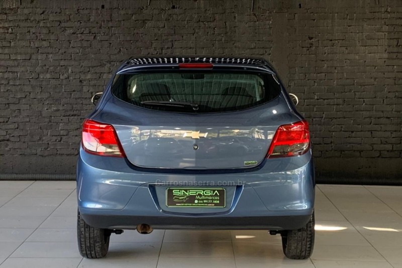 ONIX 1.4 MPFI LTZ 8V FLEX 4P MANUAL - 2014 - CAXIAS DO SUL