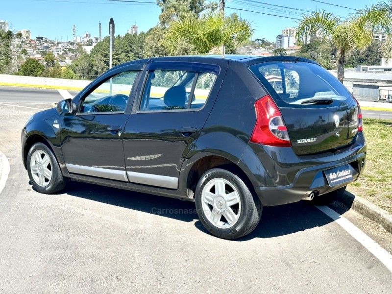 SANDERO 1.6 VIBE 8V FLEX 4P MANUAL - 2010 - CAXIAS DO SUL
