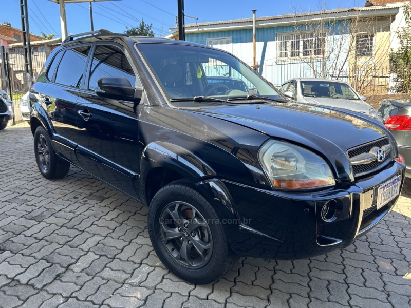 TUCSON 2.0 MPFI GLS 16V 143CV 2WD FLEX 4P AUTOMÁTICO - 2012 - CAXIAS DO SUL
