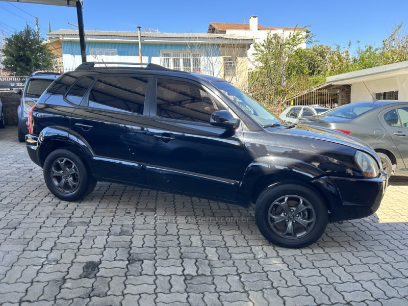 TUCSON 2.0 MPFI GLS 16V 143CV 2WD FLEX 4P AUTOMÁTICO - 2012 - CAXIAS DO SUL