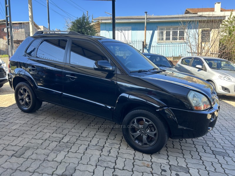 TUCSON 2.0 MPFI GLS 16V 143CV 2WD FLEX 4P AUTOMÁTICO - 2012 - CAXIAS DO SUL