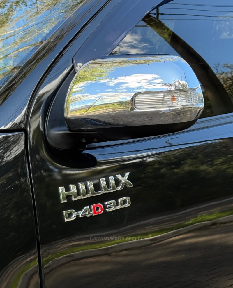 HILUX 3.0 SRV 4X4 CD 16V TURBO INTERCOOLER DIESEL 4P AUTOMÁTICO - 2013 - GUAPORé