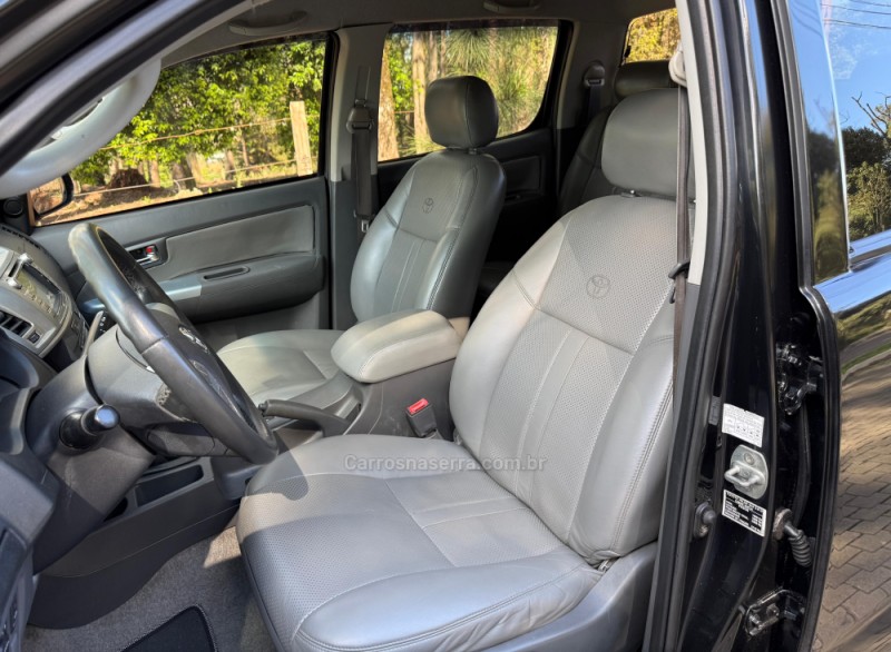 HILUX 3.0 SRV 4X4 CD 16V TURBO INTERCOOLER DIESEL 4P AUTOMÁTICO - 2013 - GUAPORé