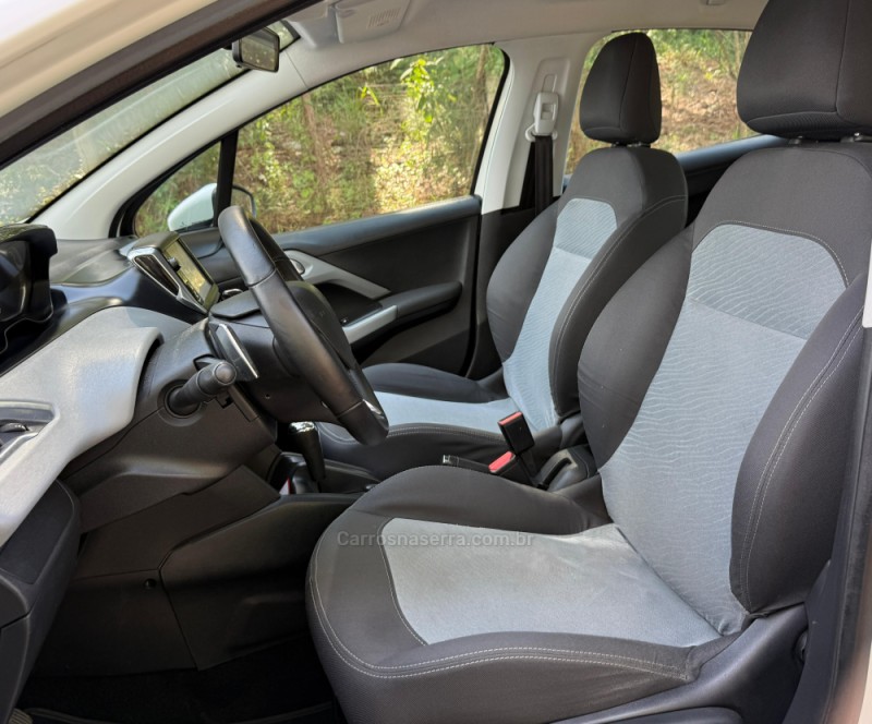 208 1.6 ACTIVE PACK 16V FLEX 4P AUTOMÁTICO - 2015 - GUAPORé