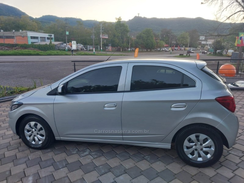 ONIX 1.0 MPFI LT 8V FLEX 4P MANUAL - 2019 - ENCANTADO