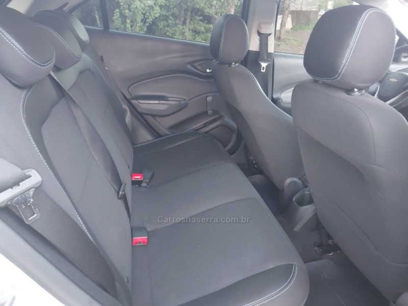 ONIX 1.0 MPFI LT 8V FLEX 4P MANUAL - 2019 - ENCANTADO