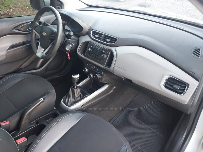 ONIX 1.0 MPFI LT 8V FLEX 4P MANUAL - 2019 - ENCANTADO