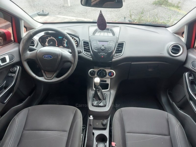 FIESTA 1.5 SE HATCH 16V FLEX 4P MANUAL - 2017 - ENCANTADO