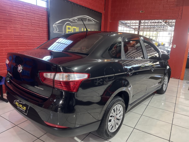 GRAND SIENA 1.4 MPI ATTRACTIVE 8V FLEX 4P MANUAL - 2013 - CAXIAS DO SUL