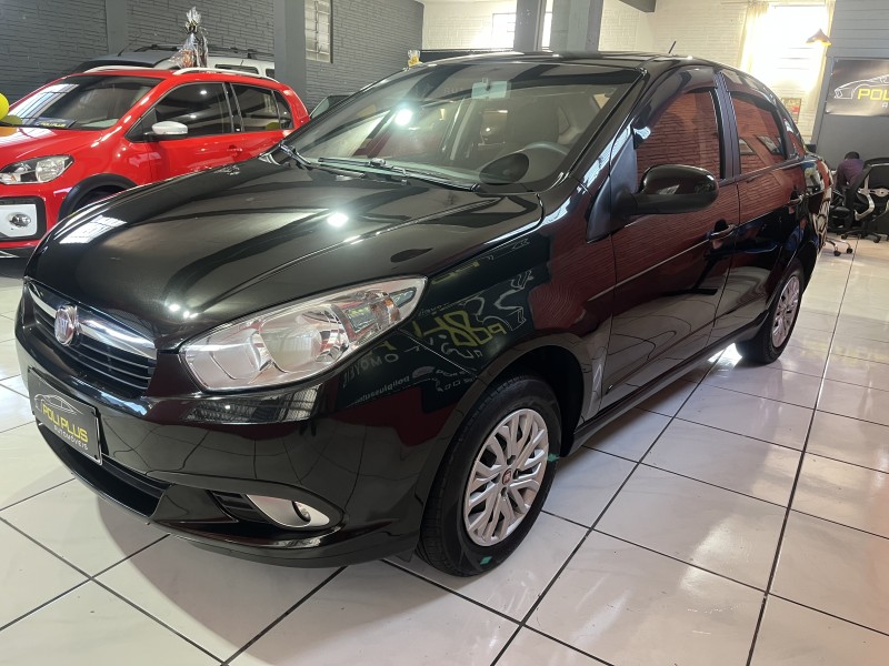 GRAND SIENA 1.4 MPI ATTRACTIVE 8V FLEX 4P MANUAL - 2013 - CAXIAS DO SUL