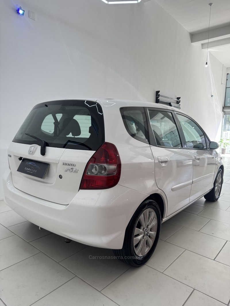 FIT 1.4 LXL 8V FLEX 4P MANUAL - 2008 - CAXIAS DO SUL