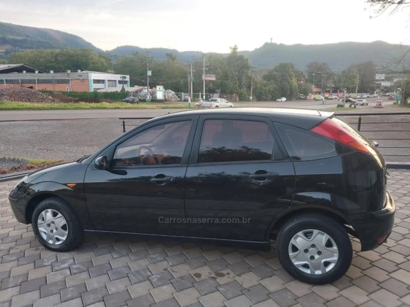 FOCUS 1.6 GL 8V GASOLINA 4P MANUAL - 2007 - ENCANTADO