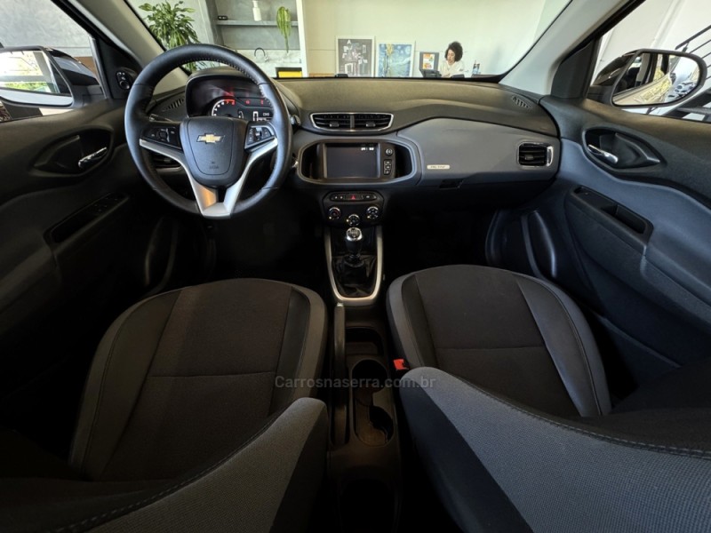 ONIX 1.4 MPFI ACTIV 8V FLEX 4P MANUAL - 2018 - BENTO GONçALVES