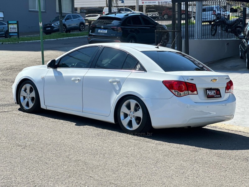 CRUZE 1.8 LT 16V FLEX 4P MANUAL - 2015 - NOVO HAMBURGO