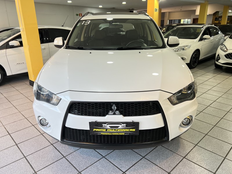 OUTLANDER 2.0 16V GASOLINA 4P AUTOMÁTICO - 2013 - CAXIAS DO SUL