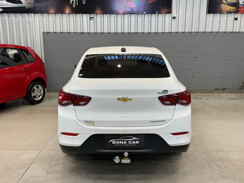 ONIX 1.0	PREMIER PLUS 12V TURBO FLEX 4P AUTOMÁTICO - 2020 - CAXIAS DO SUL