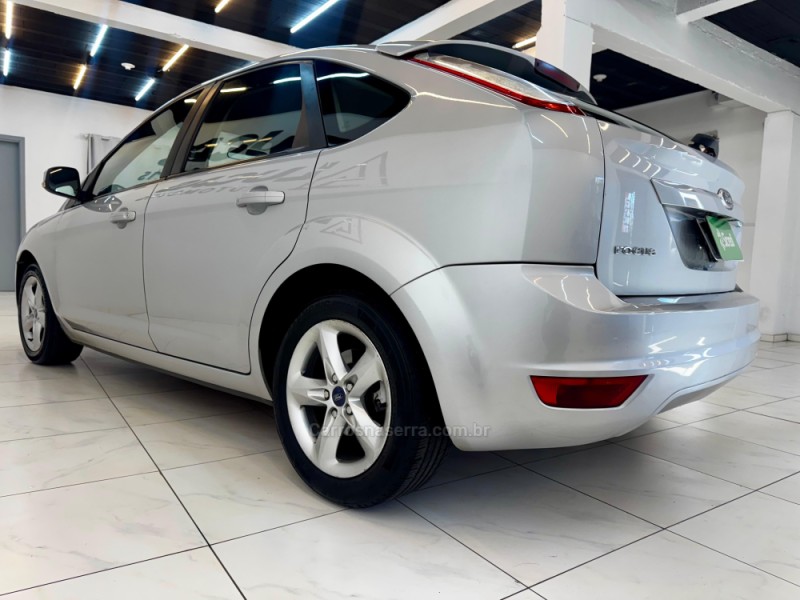 FOCUS 1.6 GLX 16V FLEX 4P MANUAL - 2013 - BOM RETIRO DO SUL