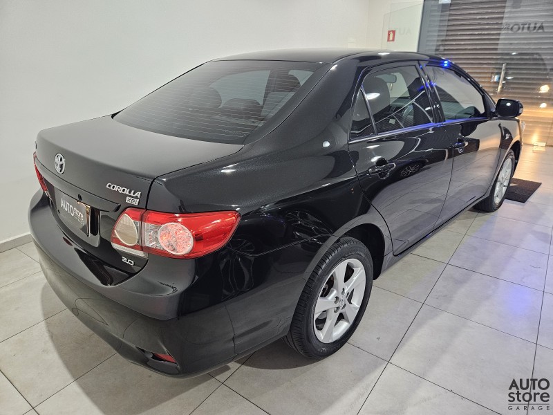 COROLLA 2.0 XEI 16V FLEX 4P AUTOMÁTICO - 2014 - CAXIAS DO SUL