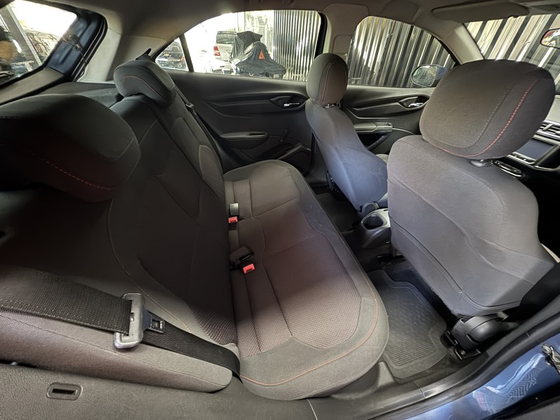 ONIX 1.4 MPFI LT 8V FLEX 4P MANUAL - 2015 - CAXIAS DO SUL