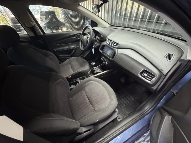 ONIX 1.4 MPFI LT 8V FLEX 4P MANUAL - 2015 - CAXIAS DO SUL