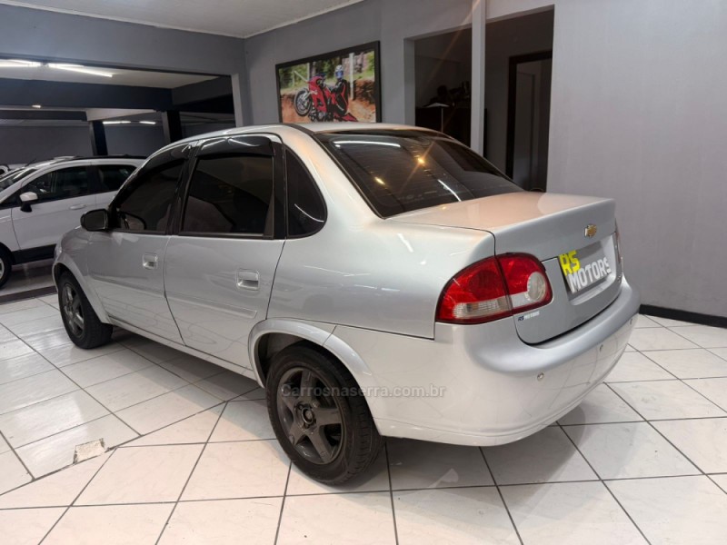 CLASSIC 1.0 MPFI VHC ADVANTAGE 8V FLEX 4P MANUAL - 2014 - CAXIAS DO SUL