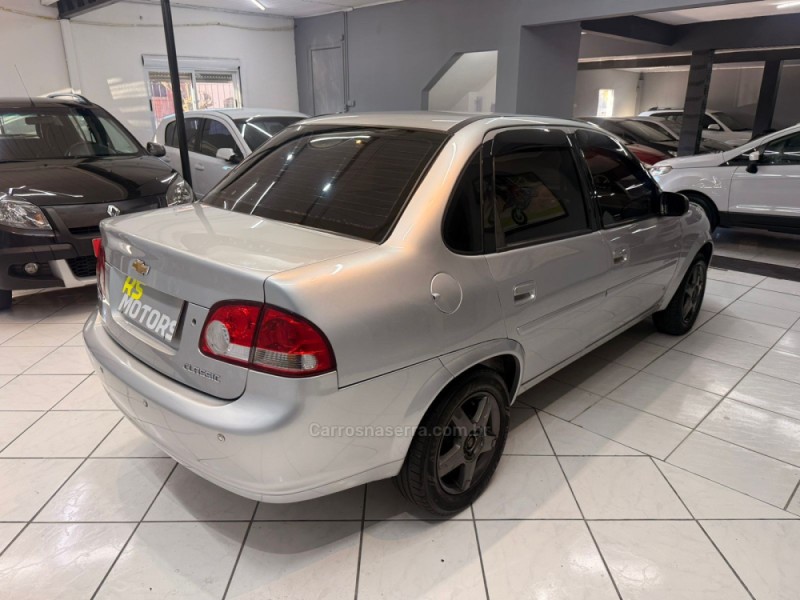 CLASSIC 1.0 MPFI VHC ADVANTAGE 8V FLEX 4P MANUAL - 2014 - CAXIAS DO SUL